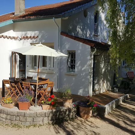 Le Saule Reveur Bed and Breakfast Die Eksteriør billede